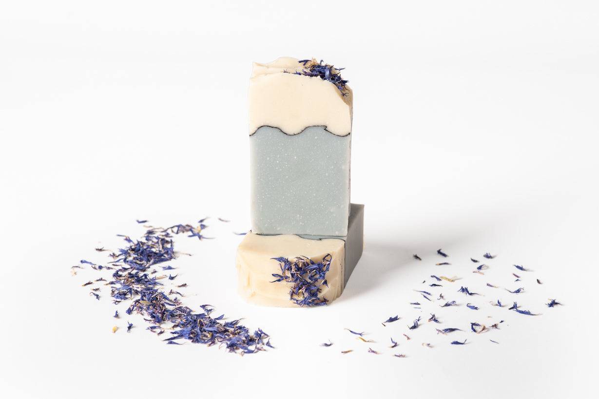 Winter Soap, scented with Maritime Pine, Spearmint & Camphor Tree